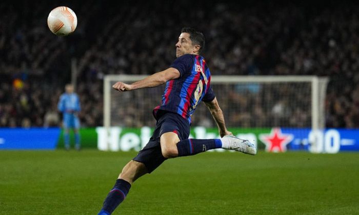 Robert Lewandowski performansıyla yüz güldürdü