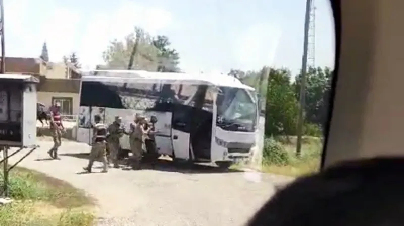 Kaçak elektrik denetimine çıkan ekip saldırıya uğradı