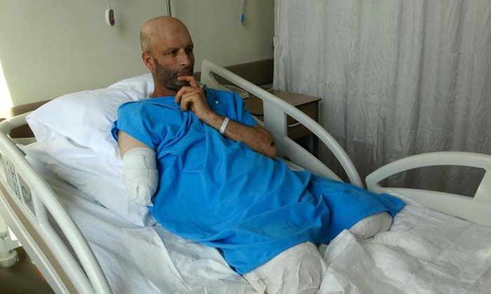 Enkaz altında üç gün kaldı, kepçe operatörü tesadüfen buldu