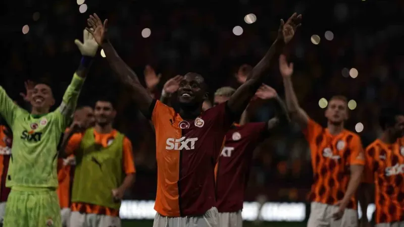 Michy Batshuayi, ilkleri yaşadı