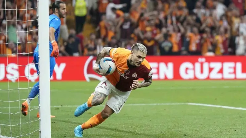 Mauro Icardi lige golle başladı