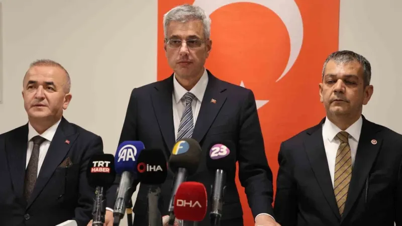 Bakan Memişoğlu: "Sağlıkla ilgili daha iyi şeyler yapmak için elimizden geleni yapıyoruz"