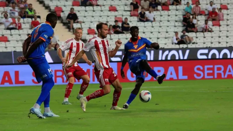 Antalyaspor ile Göztepe'den sessiz gece