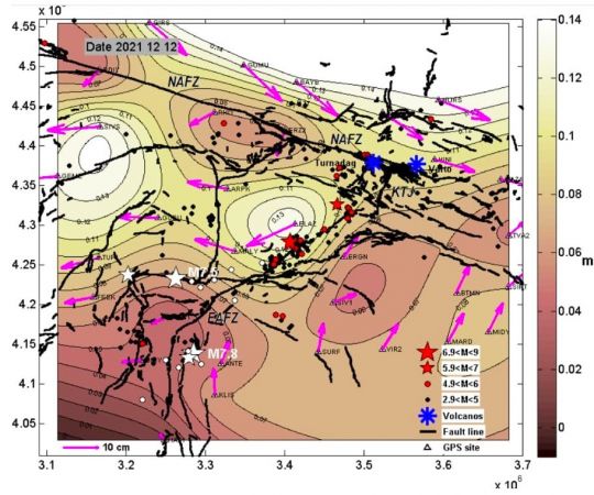 Deprem Bölgesinde Stres Hâlâ Boşalmadı!