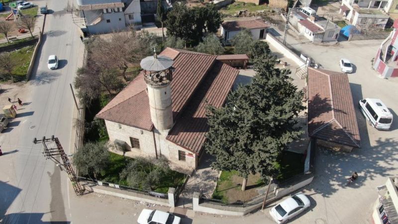 124 Yıllık Cami Depremlere Meydan Okuyor