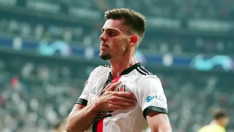 Beşiktaş, Francisco Montero ile yollarını ayırdı