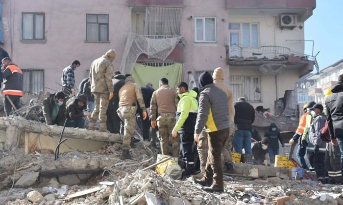 Depremlerde can kaybı 44 bin 218’e yükseldi