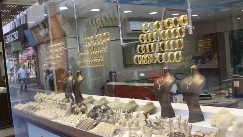 Gram altında yıl sonu beklentisi 3 bin TL