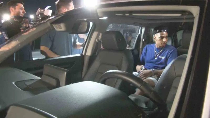 Beşiktaş’ın yeni transferi Cher Ndour İstanbul’a geldi