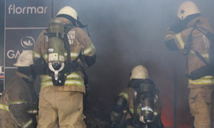 İzmir’deki yangında Mustafa Yaşar Gümüş ve Tugay Bürücüler hayatını kaybetti