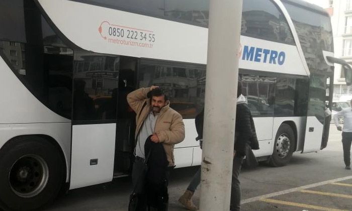 Çadırda bile yaşarız diyerek Hatay’a dönmeye başladılar
