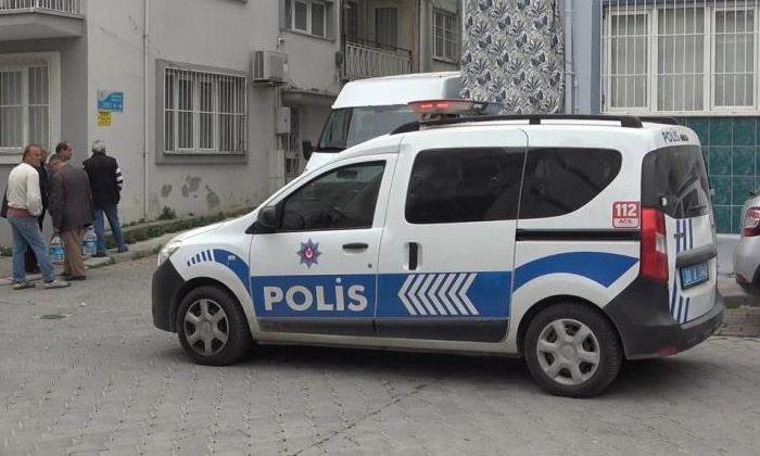 Denizli’de polis memuru A.K. evinde ölü bulundu