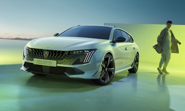 Yeni PEUGEOT 508, daha “Göz Alıcı” ve daha “Mükemmel”