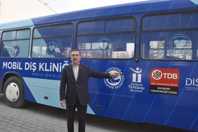 Hatay’a Depremzedeler İçin Mobil Diş Kliniği