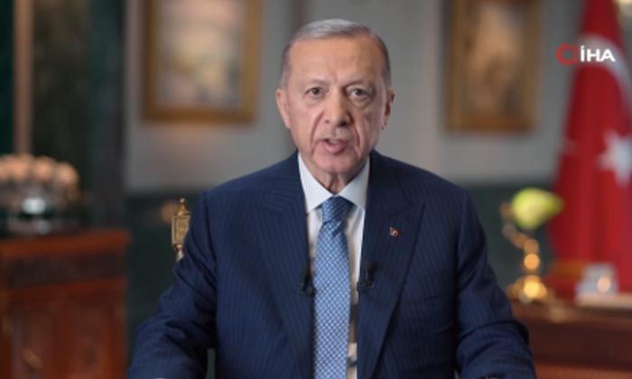 Cumhurbaşkanı Erdoğan üç generalin müebbet hapis cezasını kaldırdı