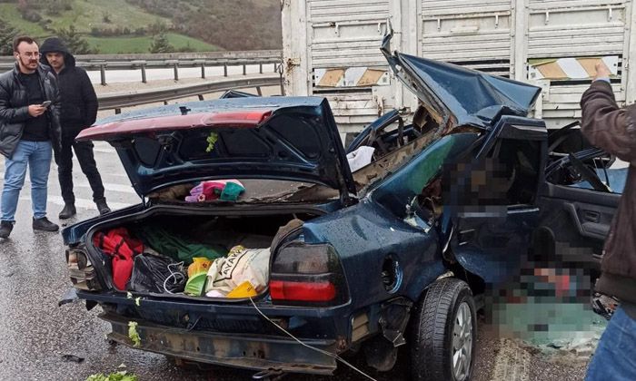Balıkesir’deki kazada Hasibe Şevik ve Hatice Taş hayatını kaybetti