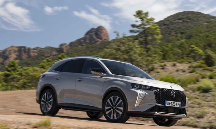 DS 7 ailesine yeni üye: Yeni DS 7 E-Tense 225 Türkiye’de