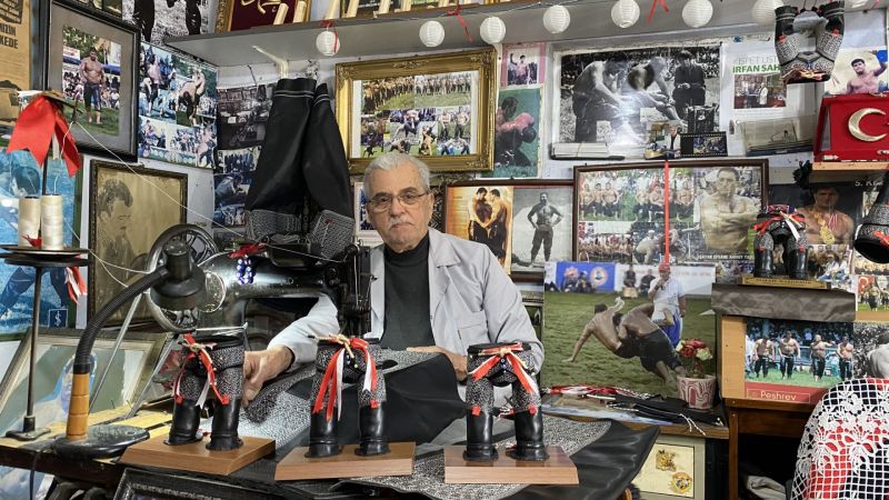 Pehlivanlar İçin 67 Yıldır Kispet Dikiyor