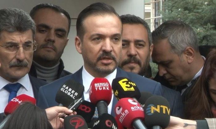 Meral Akşener masaya döndü!