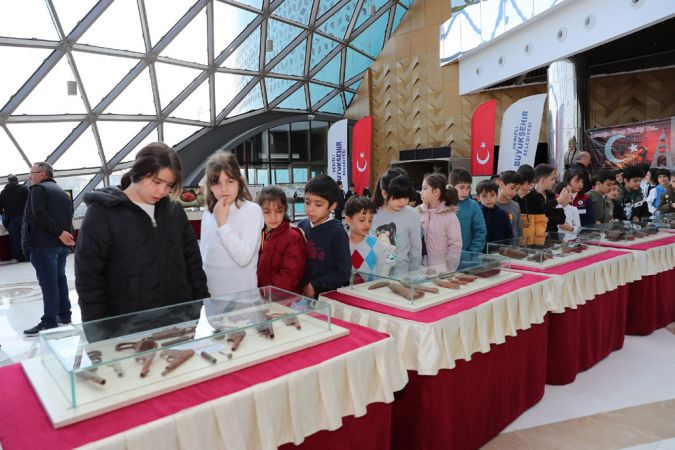 Çocuklar Çanakkale Sergisi’ne Hayran Kaldı