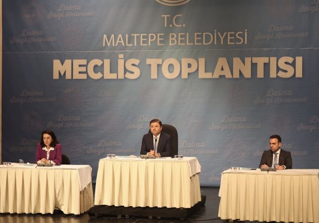 Maltepe Belediyesi’nden kadınlar 8 Mart’ta deprem bölgesine gidiyor