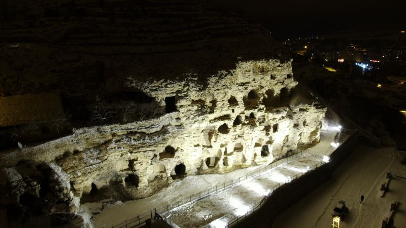 4 Bin Yıl Sonra Elektriğe Kavuştular