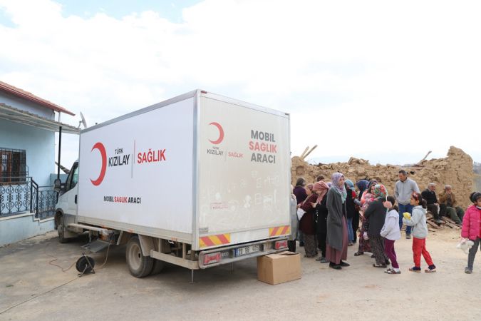 Kızılay, 20 Bin Afetzedeye Mobil Hizmet Verdi