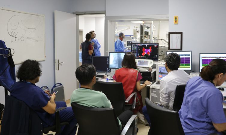 Kalp hastasıydı şimdi doktor olmak istiyor