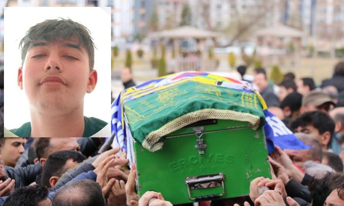 Afyonkarahisar’daki kazada Can Ceylan hayatını kaybetti Afyonkarahisar’daki kazada Can Ceylan hayatını kaybetti