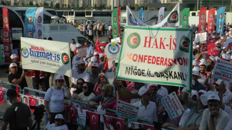 HAK-İŞ Genel Başkanı Arslan: "Türkiye zor günlerden geçiyor fakat hep birlikte aşacağız"