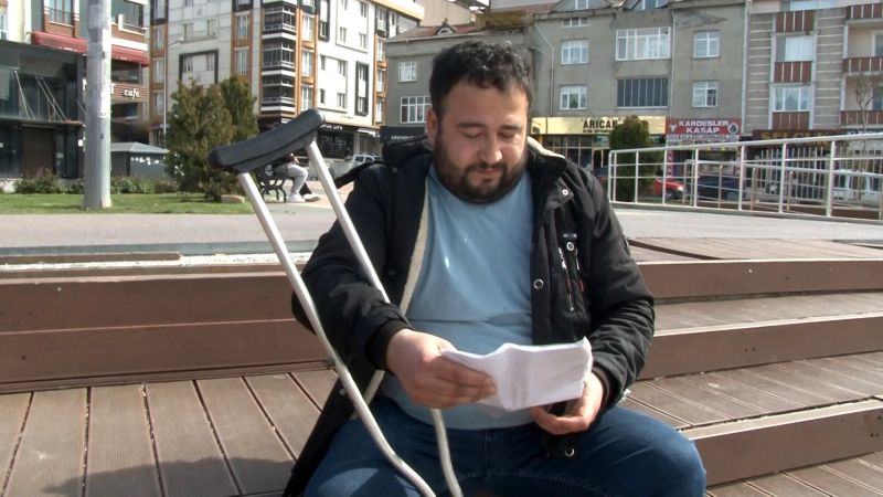 Yürüyerek Girdiği Hastaneden Tekerlekli Sandalye İle Çıktı Yürüyerek Girdiği Hastaneden Tekerlekli Sandalye İle Çıktı