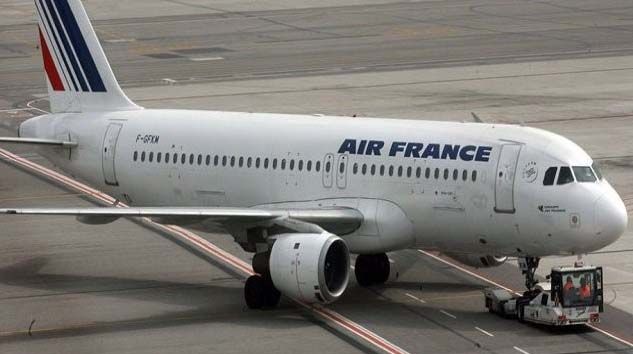 Kongo’da Fransa’ya ait sivil uçağa ateş açıldı