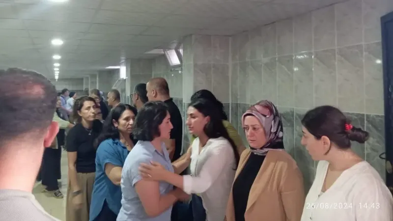 DEM’li Milletvekili Oduncu, teröristin taziyesine katıldı