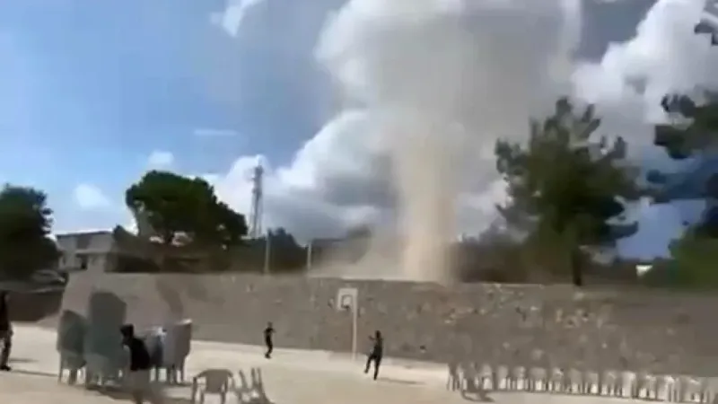 Bursa’da hortum paniği yaşandı