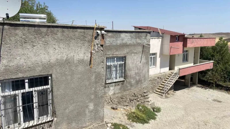 Kayıp Narin’in köyünde birçok aile evine güvenlik kamerası takmaya başladı