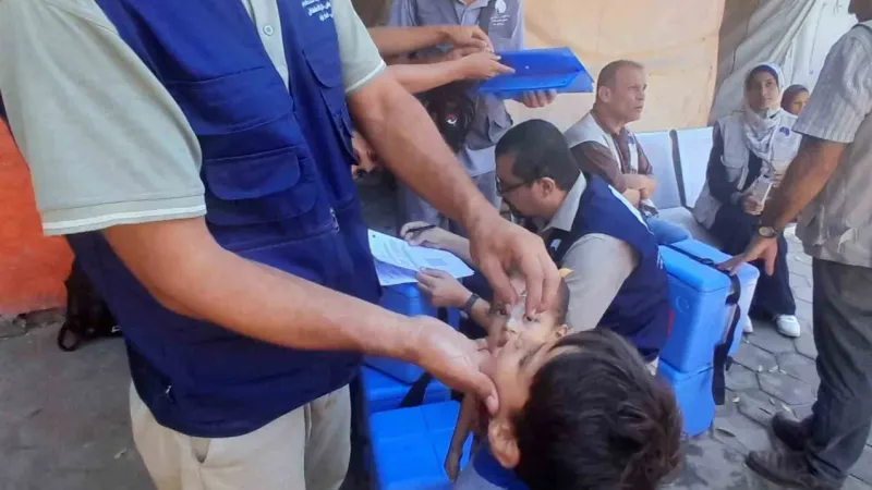 Gazze’de çocuk felci aşı kampanyası: İlk gün 87 binden fazla çocuk aşılandı