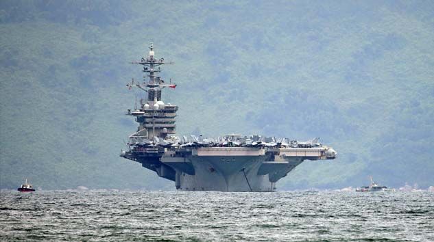 USS Theodere Roosevelt uçak gemisinde 1 denizci koronadan öldü