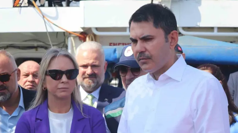 Bakan Kurum: "Balıklarımız oksijensiz kaldıkları için ölmüştür"