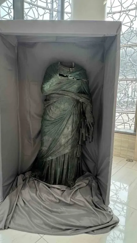 ABD’deki 14 tarihi eser Türkiye’ye iade edildi