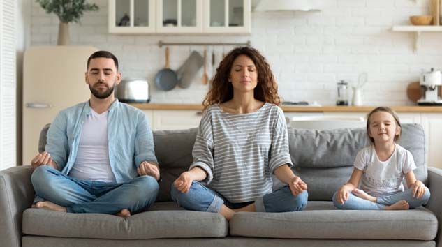 Evde Kal çağrısına uyarken stresi yönetmek için faydalı ipuçları