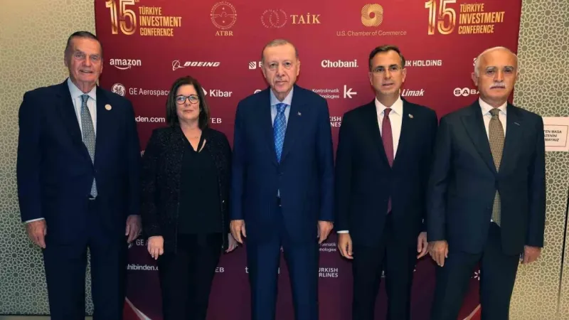 Cumhurbaşkanı Erdoğan: "F-16 modernizasyon projesiyle yeni bir sayfa açtığımızı temenni ediyoruz" Cumhurbaşkanı Erdoğan: "F-16 modernizasyon projesiyle yeni bir sayfa açtığımızı temenni ediyoruz"