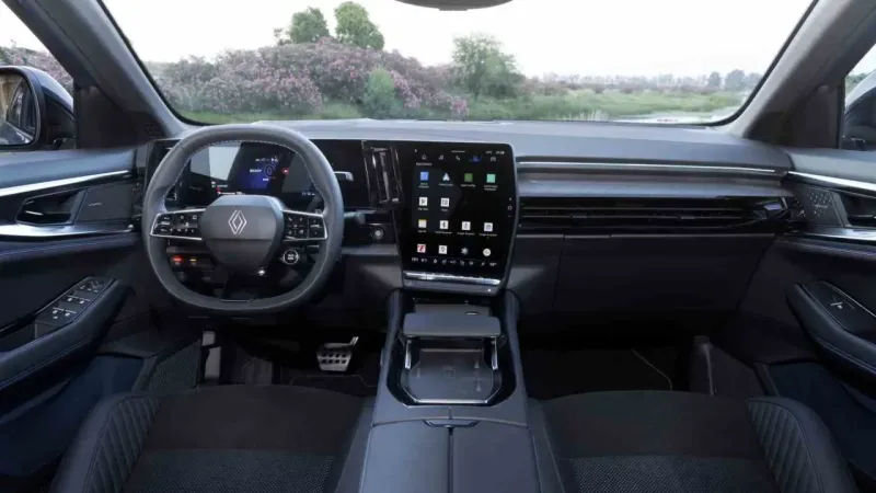 Yeni Renault Rafale, Türkiye pazarına “rüzgâr” gibi giriş yaptı