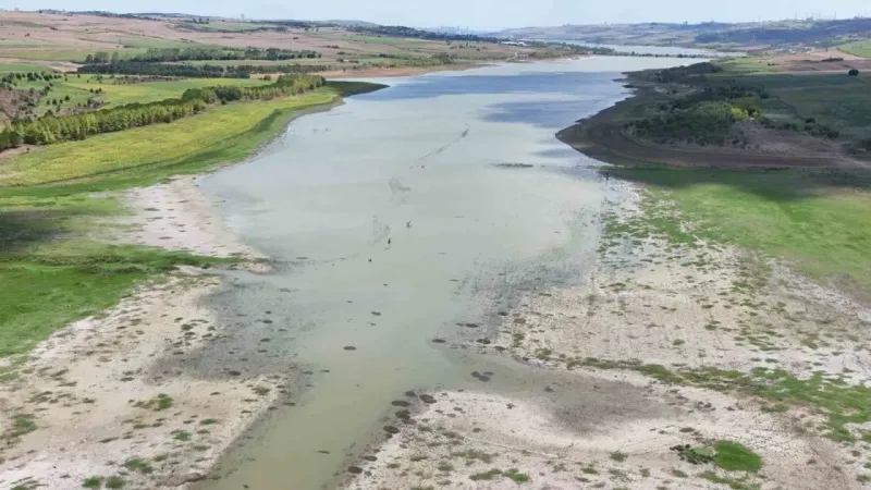 İstanbul’da yağışlara rağmen barajlardaki doluluk oranı düştü İstanbul’da yağışlara rağmen barajlardaki doluluk oranı düştü
