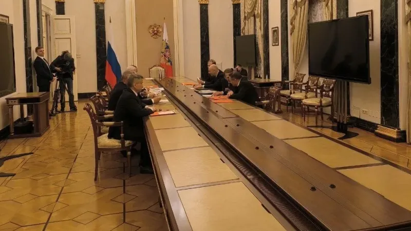 Putin’den, Batı’ya nükleer silah uyarısı Putin’den, Batı’ya nükleer silah uyarısı