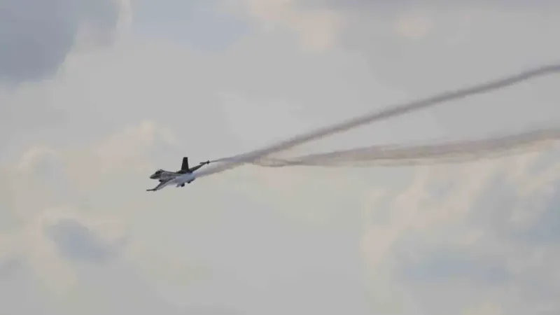 Adana semalarında SOLOTÜRK nefes kesti