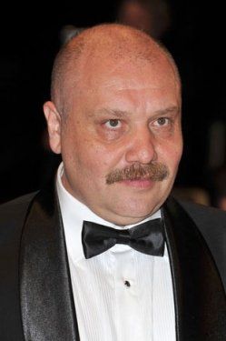 Ünlülerin boyları şaşırttı