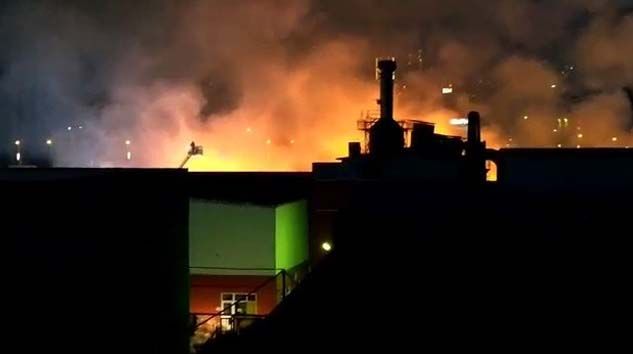 Halkalı Kağıt Fabrikası’ndan yeniden alevler yükseldi