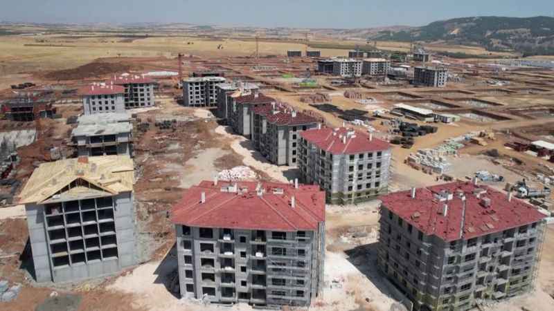 Deprem konutlarında sona yaklaşıldı Deprem konutlarında sona yaklaşıldı