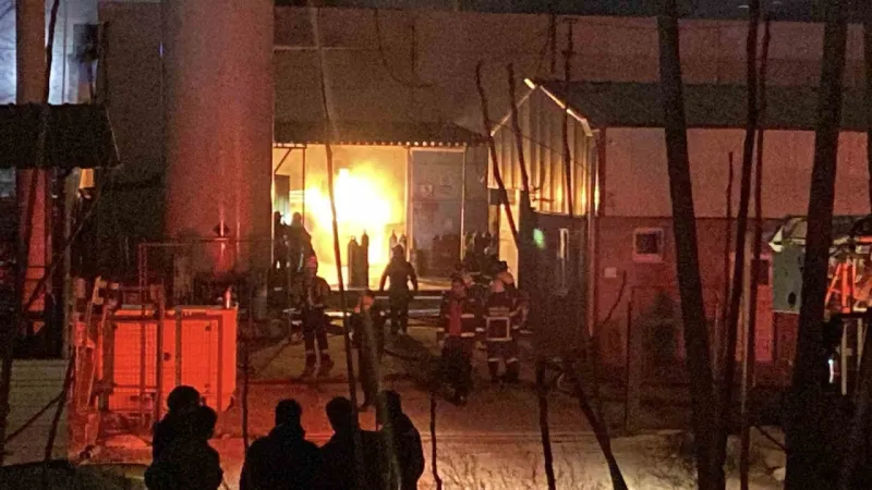 Gaz dolum tesisinde yangın Gaz dolum tesisinde yangın