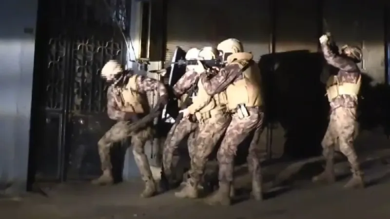 Gaziantep’te DEAŞ operasyonu: 15 gözaltı Gaziantep’te DEAŞ operasyonu: 15 gözaltı